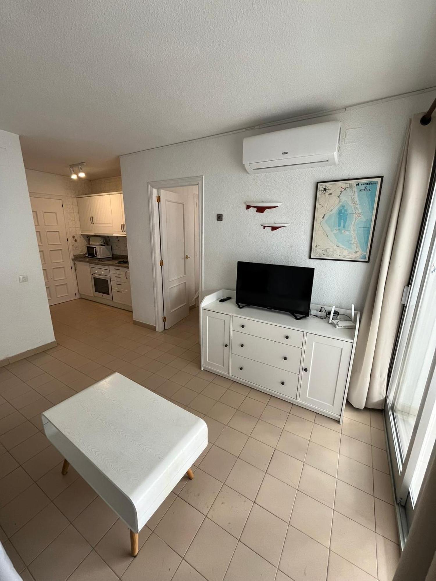 Апартаменти Service Apart Lazaro - Edificio Aguamarina 15 Кальпе Екстер'єр фото